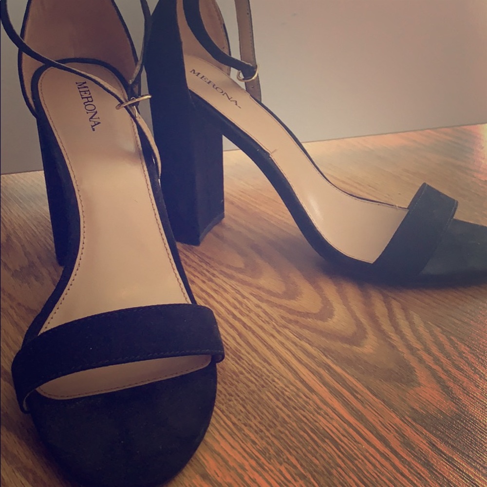 Merona black heels-size 11